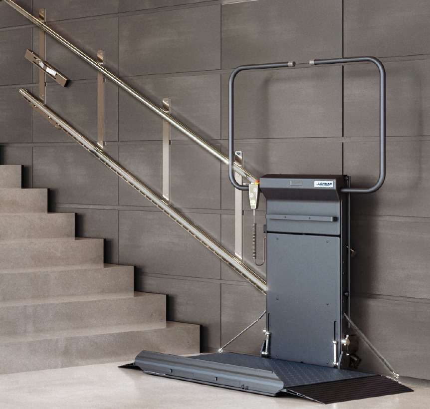 Plataforma salvaescaleras instalada
